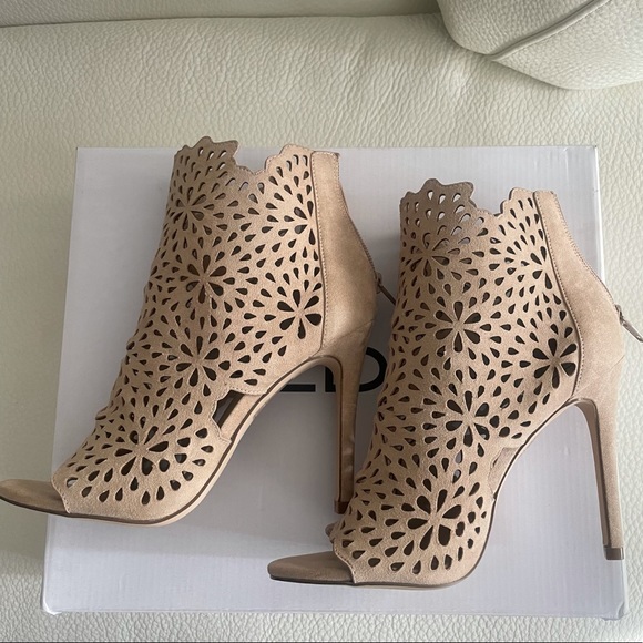 CLOSET SALE!!! - Super cute cream bootie heels! - Picture 2 of 5
